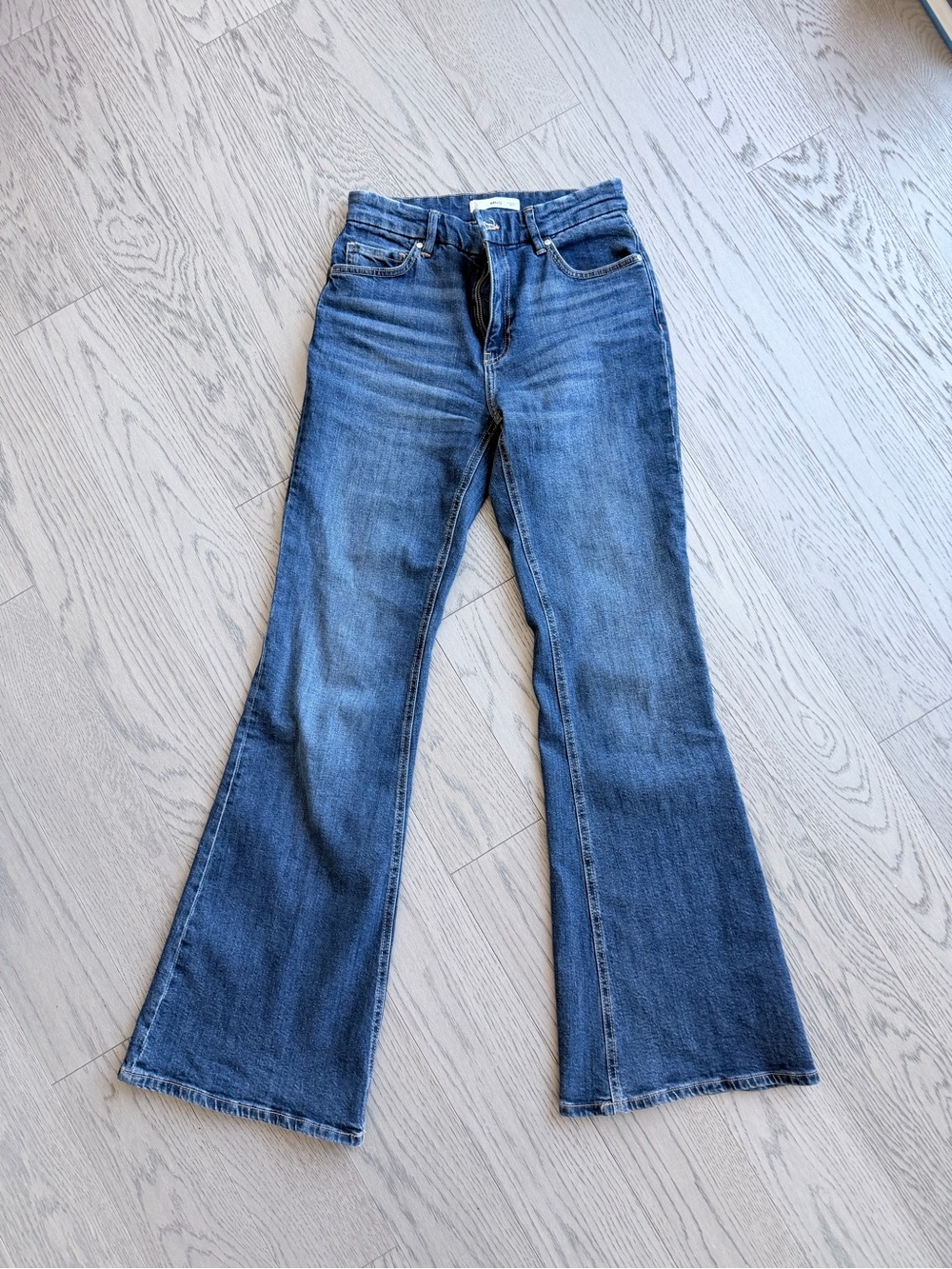 Mango Jeans flare size 26